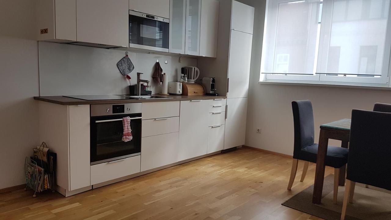 וינה Moderne Maisonette Mit Terrasse מראה חיצוני תמונה
