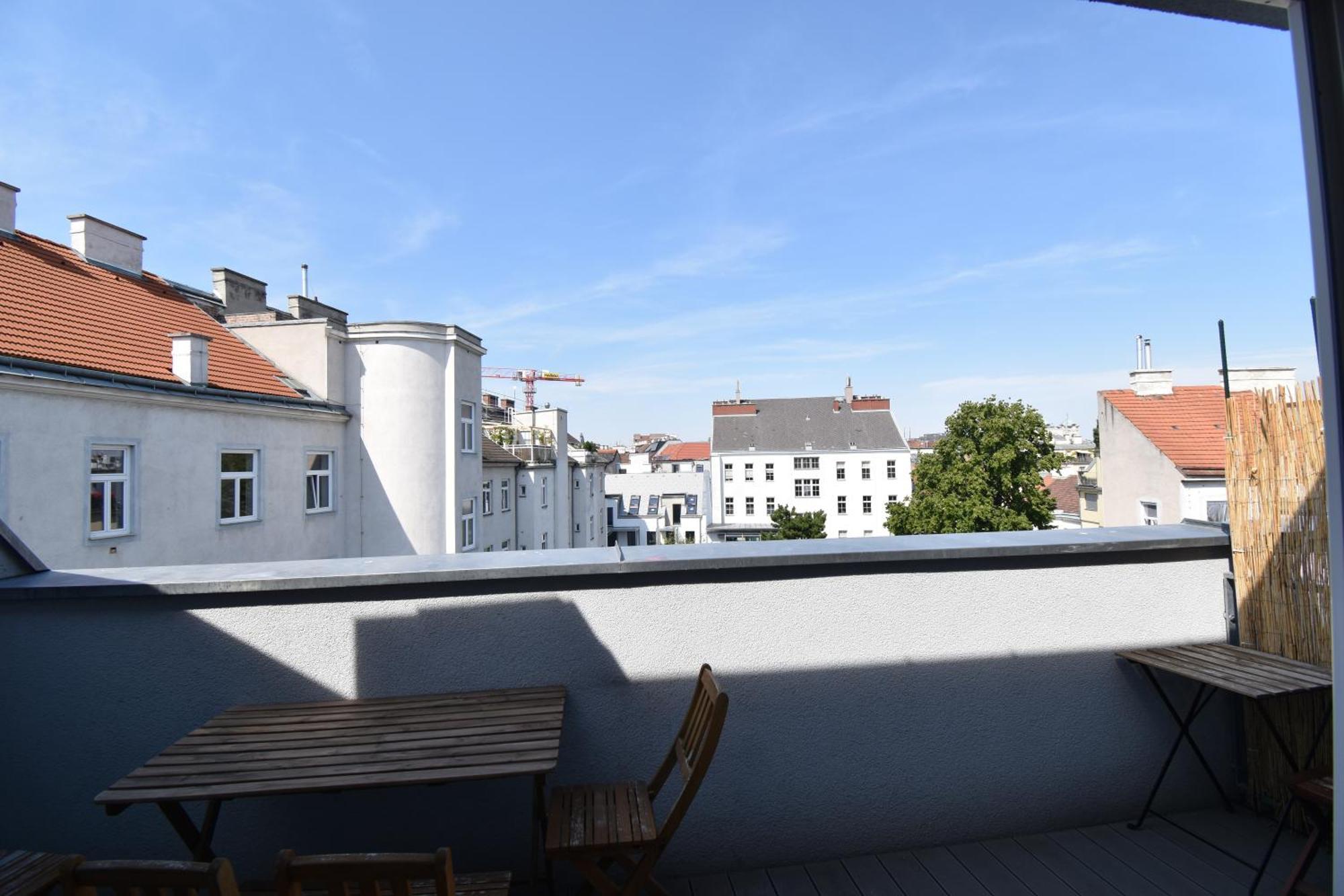 וינה Moderne Maisonette Mit Terrasse מראה חיצוני תמונה
